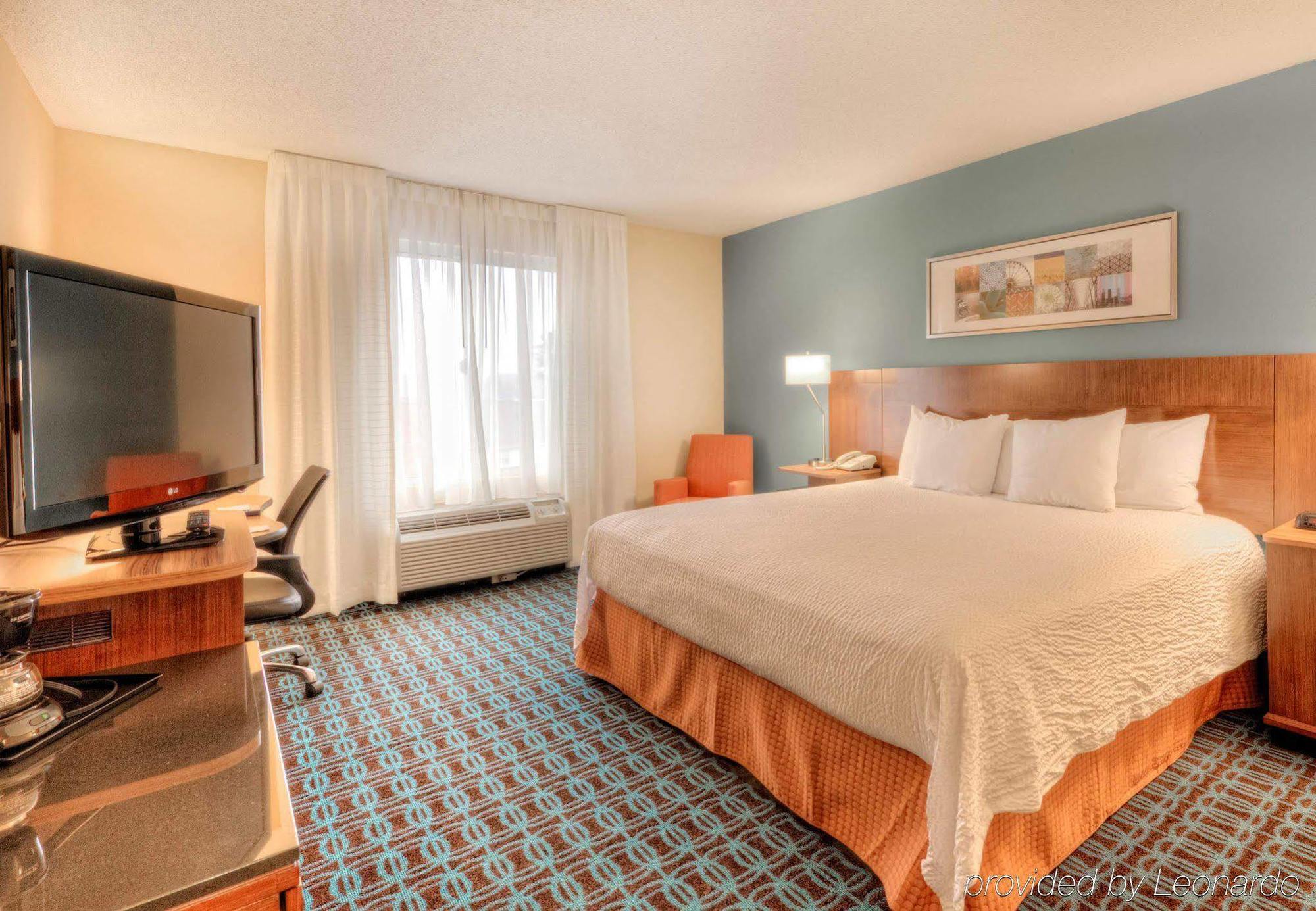 Fairfield Inn & Suites Raleigh Crabtree Valley Екстер'єр фото