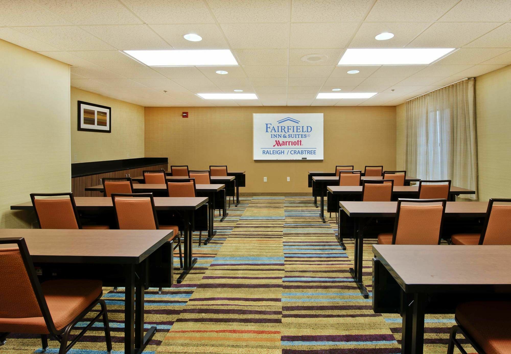 Fairfield Inn & Suites Raleigh Crabtree Valley Екстер'єр фото